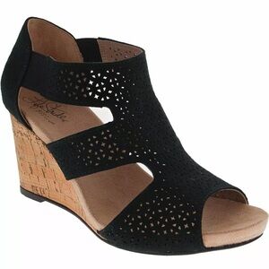 Life Stride Heidi microsuede cork covered open toe laser cut shoes size 8.5